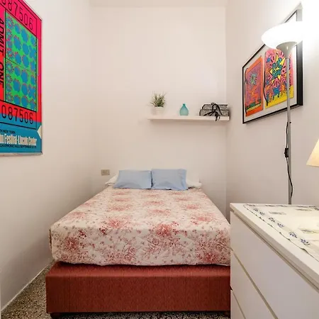 Rialto Quiet Heritage Casa Veronica - 5 Guests - 5 Mins Rialto 威尼斯