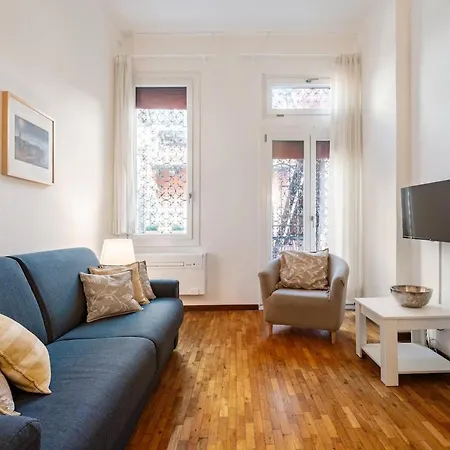Rialto Quiet Heritage Casa Veronica - 5 Guests - 5 Mins Rialto